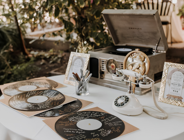 wedding theme