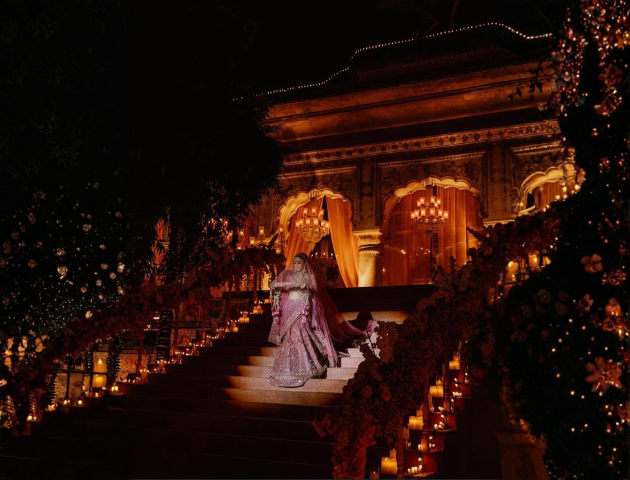 wedding-planning-intimate-vs-grand-wedding